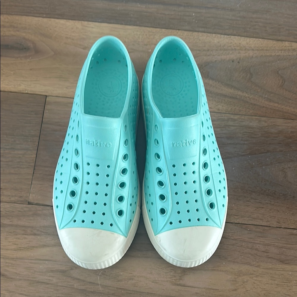 Native Blue and White Sandals Water-Friendly